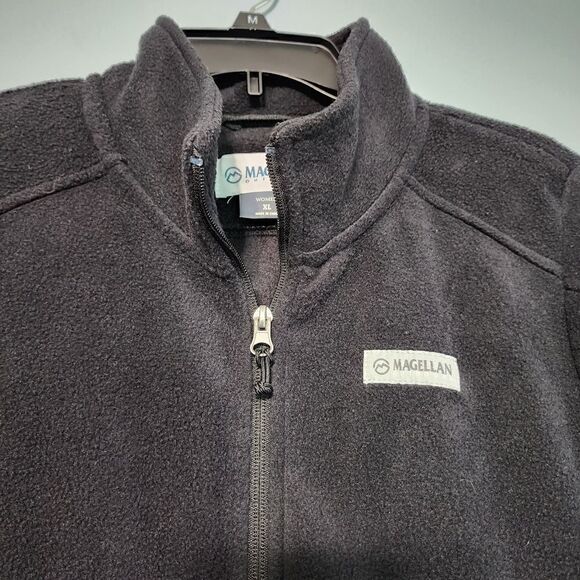Magellan Outdoors Fleece Fitted Full Zip Jacket - Picture 2 of 16